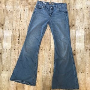 Super Flare Jeans!